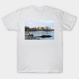 Linlithgow loch and Palace , Scotland T-Shirt